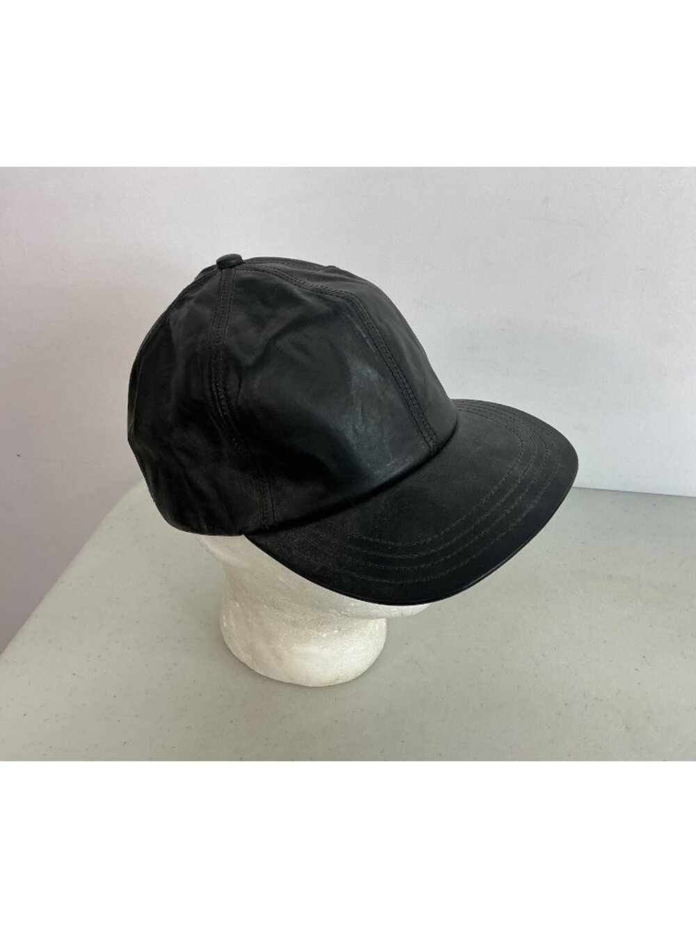 Henschel Black Leather Hat Cap Mens One Size